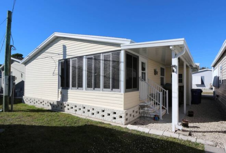 7020 Captain Kid Ave, Sarasota, Florida 34231, 2 Bedrooms Bedrooms, ,2 BathroomsBathrooms,Mobile/manufactured,For Sale,Captain Kid Ave,11640607