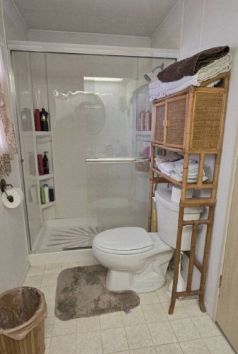 100 Captiva St, Nokomis, Florida 34275, 2 Bedrooms Bedrooms, 5 Rooms Rooms,2 BathroomsBathrooms,Mobile/manufactured,For Sale,Captiva St,11651303