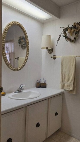 100 Captiva St, Nokomis, Florida 34275, 2 Bedrooms Bedrooms, 5 Rooms Rooms,2 BathroomsBathrooms,Mobile/manufactured,For Sale,Captiva St,11651303