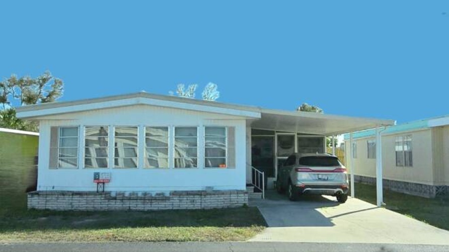 100 Captiva St, Nokomis, Florida 34275, 2 Bedrooms Bedrooms, 5 Rooms Rooms,2 BathroomsBathrooms,Mobile/manufactured,For Sale,Captiva St,11651303