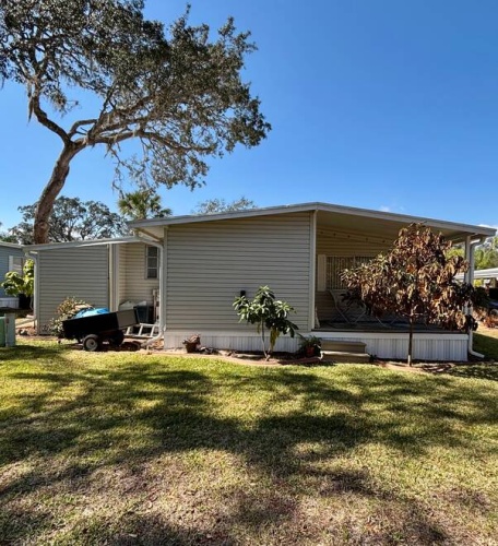 3018 Vine Lane, Sebring, Florida 33870, 2 Bedrooms Bedrooms, ,2 BathroomsBathrooms,Mobile/manufactured,For Sale,Vine Lane,11654737