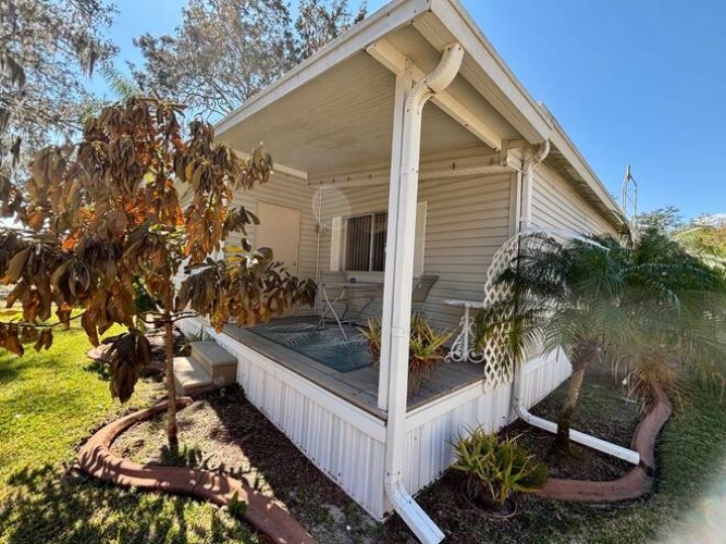 3018 Vine Lane, Sebring, Florida 33870, 2 Bedrooms Bedrooms, ,2 BathroomsBathrooms,Mobile/manufactured,For Sale,Vine Lane,11654737