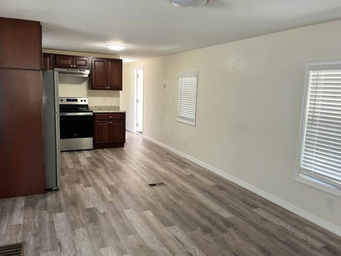 2852 Vine Lane, Sebring, Florida 33870, 2 Bedrooms Bedrooms, ,1 BathroomBathrooms,Mobile/manufactured,For Sale,Vine Lane,11240142