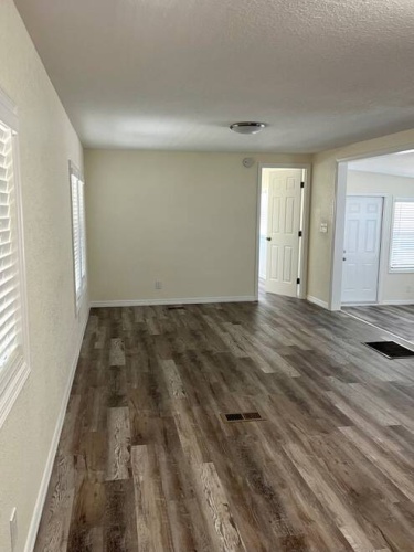 2852 Vine Lane, Sebring, Florida 33870, 2 Bedrooms Bedrooms, ,1 BathroomBathrooms,Mobile/manufactured,For Sale,Vine Lane,11240142