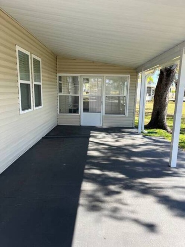 2852 Vine Lane, Sebring, Florida 33870, 2 Bedrooms Bedrooms, ,1 BathroomBathrooms,Mobile/manufactured,For Sale,Vine Lane,11240142