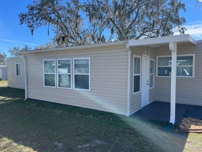 2852 Vine Lane, Sebring, Florida 33870, 2 Bedrooms Bedrooms, ,1 BathroomBathrooms,Mobile/manufactured,For Sale,Vine Lane,11240142