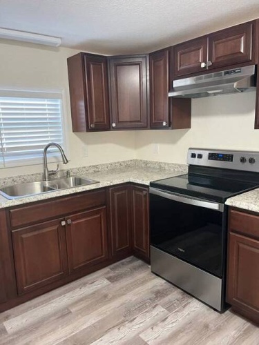 2852 Vine Lane, Sebring, Florida 33870, 2 Bedrooms Bedrooms, ,1 BathroomBathrooms,Mobile/manufactured,For Sale,Vine Lane,11240142