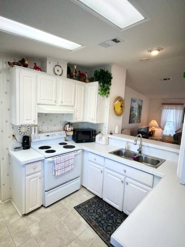 10921 Lone Palm ct, North Fort Myers, Florida 33903, 2 Bedrooms Bedrooms, ,2 BathroomsBathrooms,Mobile/manufactured,For Sale,Lone Palm ct,11655679