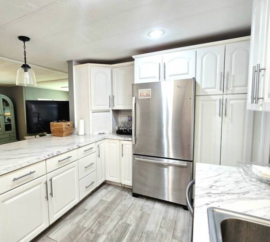 170 Sanibel St, Nokomis, Florida 34275, 2 Bedrooms Bedrooms, ,2 BathroomsBathrooms,Mobile/manufactured,For Sale,Sanibel St,11530265