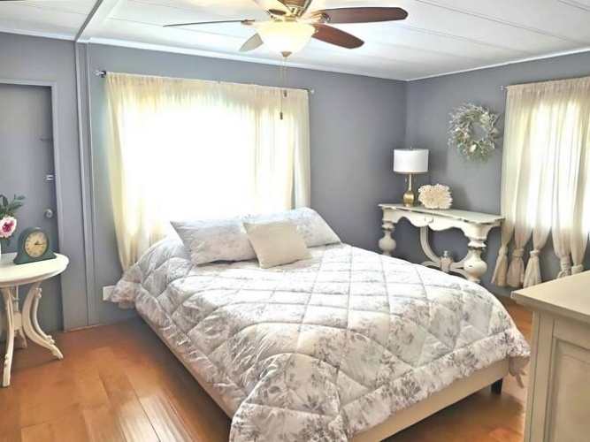 170 Sanibel St, Nokomis, Florida 34275, 2 Bedrooms Bedrooms, ,2 BathroomsBathrooms,Mobile/manufactured,For Sale,Sanibel St,11530265