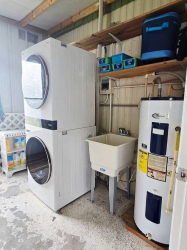 170 Sanibel St, Nokomis, Florida 34275, 2 Bedrooms Bedrooms, ,2 BathroomsBathrooms,Mobile/manufactured,For Sale,Sanibel St,11530265