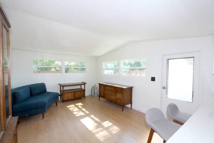 2320 BeeRidge Rd, Sarasota, Florida 34239, 2 Bedrooms Bedrooms, ,1 BathroomBathrooms,Mobile/manufactured,For Sale,BeeRidge Rd,11559165