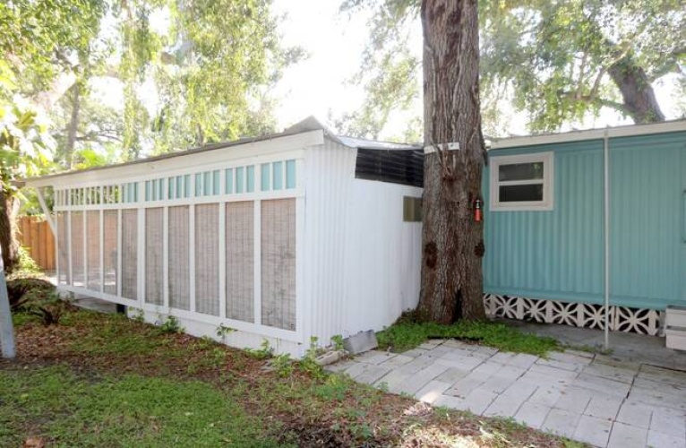 2320 BeeRidge Rd, Sarasota, Florida 34239, 2 Bedrooms Bedrooms, ,1 BathroomBathrooms,Mobile/manufactured,For Sale,BeeRidge Rd,11559165