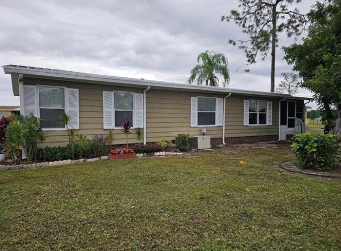 19319 TuckAway Ct, North Fort Myers, Florida 33903, 2 Bedrooms Bedrooms, ,2 BathroomsBathrooms,Mobile/manufactured,For Sale,TuckAway Ct,11665253