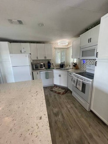 29200 Jones Loop Rd #374, Punta Gorda, Florida 33950, 2 Bedrooms Bedrooms, ,2 BathroomsBathrooms,Mobile/manufactured,For Sale,Jones Loop Rd #374,11665138