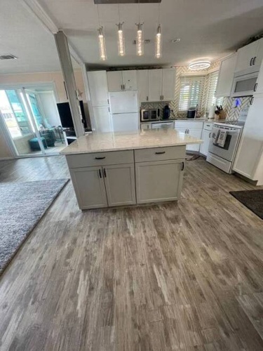 29200 Jones Loop Rd #374, Punta Gorda, Florida 33950, 2 Bedrooms Bedrooms, ,2 BathroomsBathrooms,Mobile/manufactured,For Sale,Jones Loop Rd #374,11665138