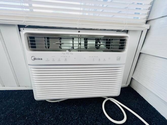 19196 MEADOWBROOK CT, NORTH FORT MYERS, Florida 33903, 2 Bedrooms Bedrooms, ,2 BathroomsBathrooms,Mobile/manufactured,For Sale,MEADOWBROOK CT,11583184