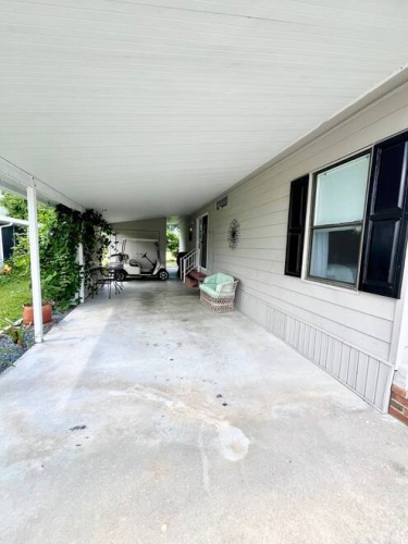 19196 MEADOWBROOK CT, NORTH FORT MYERS, Florida 33903, 2 Bedrooms Bedrooms, ,2 BathroomsBathrooms,Mobile/manufactured,For Sale,MEADOWBROOK CT,11583184