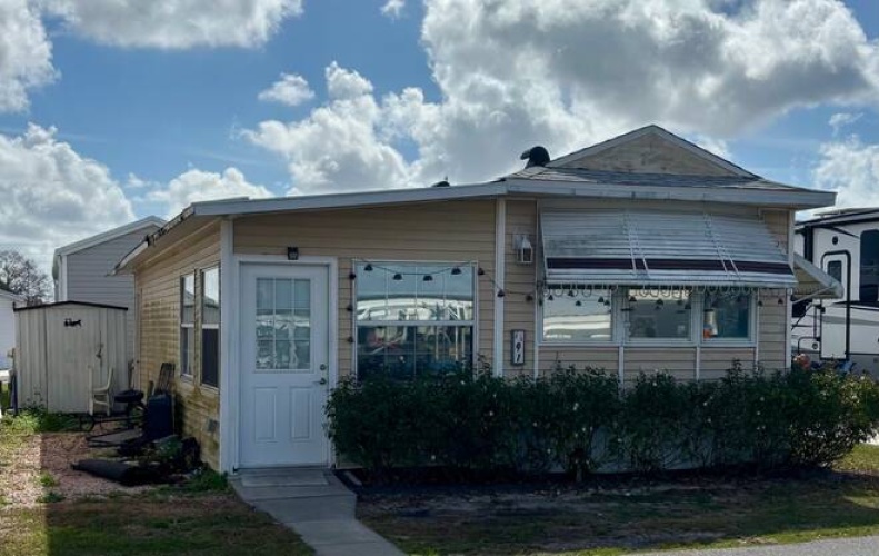 5905 NE Cubitis Ave, Arcadia, Florida 34266, 1 Bedroom Bedrooms, ,1 BathroomBathrooms,Mobile/manufactured,For Sale,NE Cubitis Ave,11669003