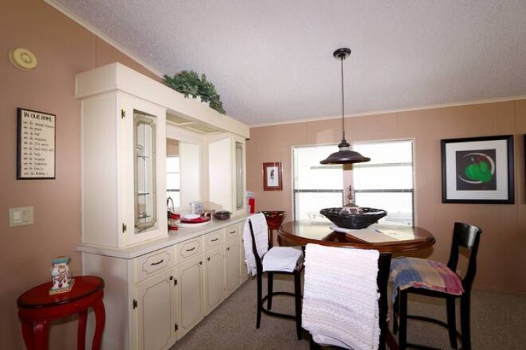 5743 Queensbury Blvd, Sarasota, Florida 34241, 2 Bedrooms Bedrooms, ,2 BathroomsBathrooms,Mobile/manufactured,For Sale,Queensbury Blvd,11669594