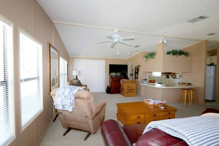 5743 Queensbury Blvd, Sarasota, Florida 34241, 2 Bedrooms Bedrooms, ,2 BathroomsBathrooms,Mobile/manufactured,For Sale,Queensbury Blvd,11669594