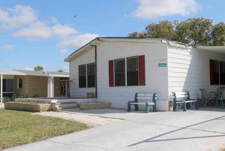 5743 Queensbury Blvd, Sarasota, Florida 34241, 2 Bedrooms Bedrooms, ,2 BathroomsBathrooms,Mobile/manufactured,For Sale,Queensbury Blvd,11669594