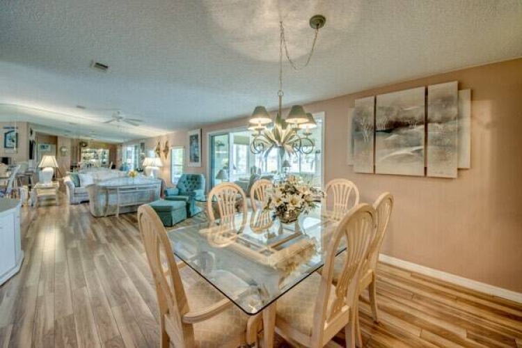 19509 Ravines, North Fort Myers, Florida 33903, 2 Bedrooms Bedrooms, ,2 BathroomsBathrooms,Mobile/manufactured,For Sale,Ravines,11670265