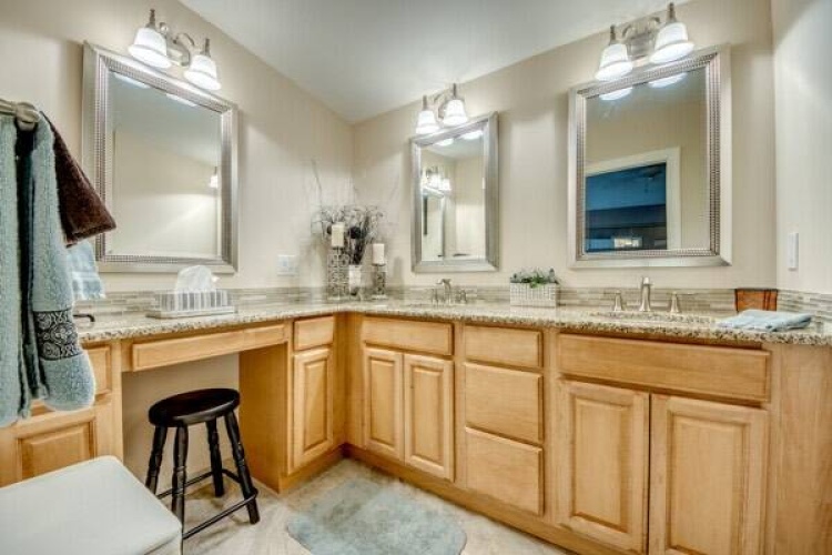 19509 Ravines, North Fort Myers, Florida 33903, 2 Bedrooms Bedrooms, ,2 BathroomsBathrooms,Mobile/manufactured,For Sale,Ravines,11670265