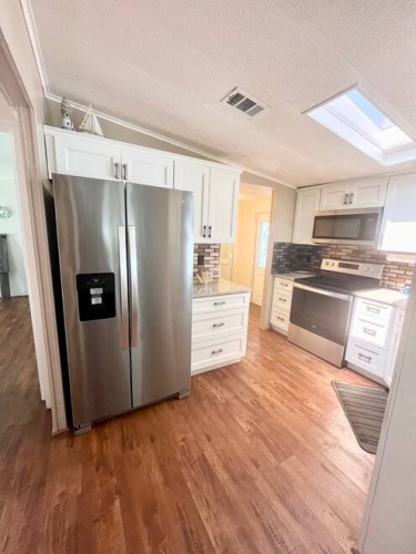 19112 Grenelefe Ct., North Fort Myers, Florida 33903, 2 Bedrooms Bedrooms, ,2 BathroomsBathrooms,Mobile/manufactured,For Sale,Grenelefe Ct.,11670338