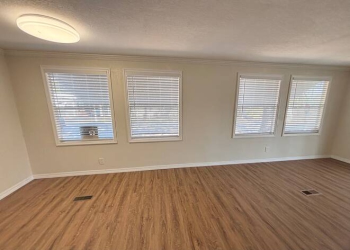 3049 Vine Lane, Sebring, Florida 33870, 2 Bedrooms Bedrooms, ,2 BathroomsBathrooms,Mobile/manufactured,For Sale,Vine Lane,11673283