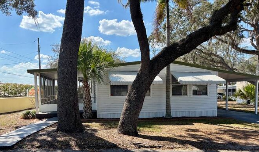 3049 Vine Lane, Sebring, Florida 33870, 2 Bedrooms Bedrooms, ,2 BathroomsBathrooms,Mobile/manufactured,For Sale,Vine Lane,11673283