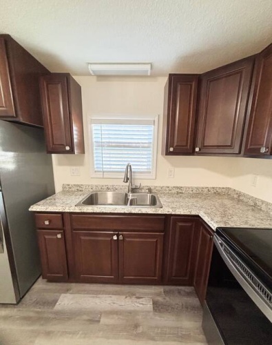 2852 Vine Lane, Sebring, Florida 33870, 2 Bedrooms Bedrooms, ,1 BathroomBathrooms,Mobile/manufactured,For Sale,Vine Lane,11673260