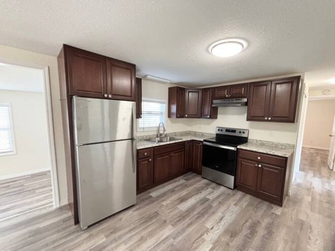 2852 Vine Lane, Sebring, Florida 33870, 2 Bedrooms Bedrooms, ,1 BathroomBathrooms,Mobile/manufactured,For Sale,Vine Lane,11673260