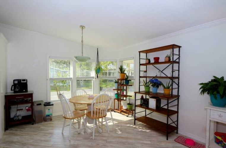 5445 Kingsbridge Dr, Sarasota, Florida 34241, 2 Bedrooms Bedrooms, ,2 BathroomsBathrooms,Mobile/manufactured,For Sale,Kingsbridge Dr,11674079