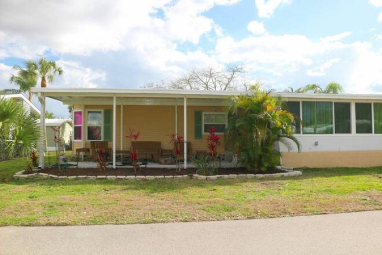 5445 Kingsbridge Dr, Sarasota, Florida 34241, 2 Bedrooms Bedrooms, ,2 BathroomsBathrooms,Mobile/manufactured,For Sale,Kingsbridge Dr,11674079