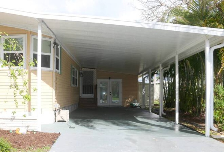 5445 Kingsbridge Dr, Sarasota, Florida 34241, 2 Bedrooms Bedrooms, ,2 BathroomsBathrooms,Mobile/manufactured,For Sale,Kingsbridge Dr,11674079