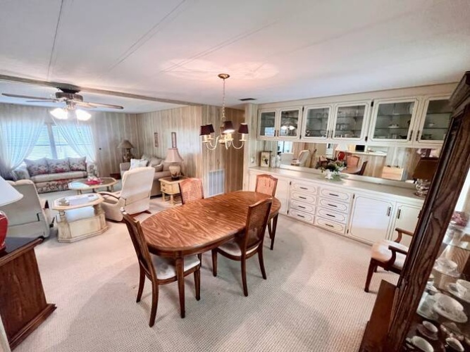 19279 Meadowbrook Ct., North Fort Myers, Florida 33903, 2 Bedrooms Bedrooms, ,2 BathroomsBathrooms,Mobile/manufactured,For Sale,Meadowbrook Ct.,11675798