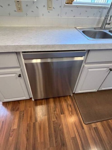 10843 Moss Creek Ct, North Fort Myers, Florida 33903, 3 Bedrooms Bedrooms, ,2 BathroomsBathrooms,Mobile/manufactured,For Sale,Moss Creek Ct,11676672