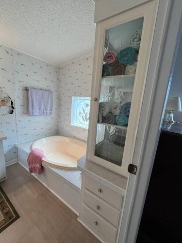 10843 Moss Creek Ct, North Fort Myers, Florida 33903, 3 Bedrooms Bedrooms, ,2 BathroomsBathrooms,Mobile/manufactured,For Sale,Moss Creek Ct,11676672