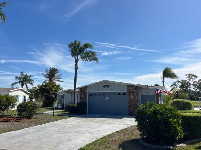 19522 Ravines Ct, North Fort Myers, Florida 33903, 2 Bedrooms Bedrooms, ,2 BathroomsBathrooms,Mobile/manufactured,For Sale,Ravines Ct,11676681