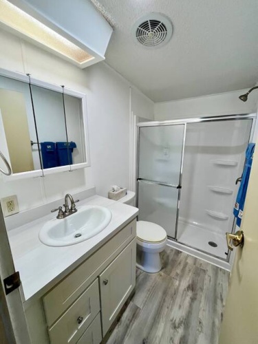 19454 Ravines Ct., North Fort Myers, Florida 33903, 2 Bedrooms Bedrooms, ,2 BathroomsBathrooms,Mobile/manufactured,For Sale,Ravines Ct.,11677305