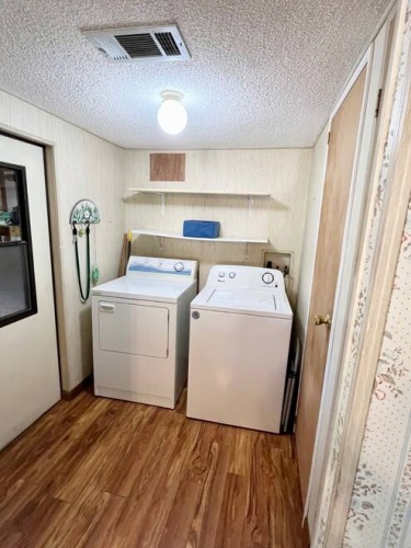 19454 Ravines Ct., North Fort Myers, Florida 33903, 2 Bedrooms Bedrooms, ,2 BathroomsBathrooms,Mobile/manufactured,For Sale,Ravines Ct.,11677305