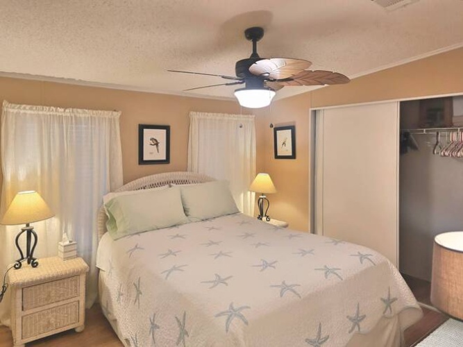 240 Allamanda Circle, Venice, Florida 34285, 2 Bedrooms Bedrooms, ,2 BathroomsBathrooms,Mobile/manufactured,For Sale,Allamanda Circle,11677850