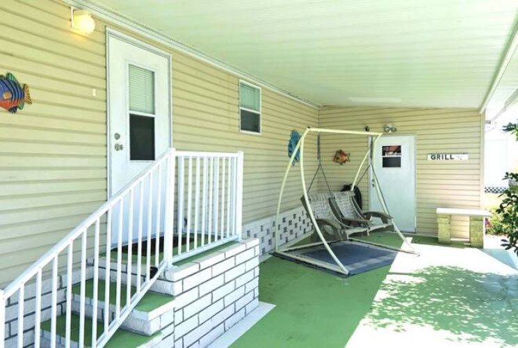 240 Allamanda Circle, Venice, Florida 34285, 2 Bedrooms Bedrooms, ,2 BathroomsBathrooms,Mobile/manufactured,For Sale,Allamanda Circle,11677850