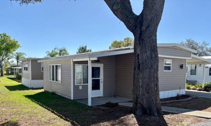 2732 Melon Lane, Sebring, Florida 33870, 2 Bedrooms Bedrooms, ,2 BathroomsBathrooms,Mobile/manufactured,For Sale,Melon Lane,11677239