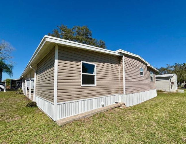 2732 Melon Lane, Sebring, Florida 33870, 2 Bedrooms Bedrooms, ,2 BathroomsBathrooms,Mobile/manufactured,For Sale,Melon Lane,11677239