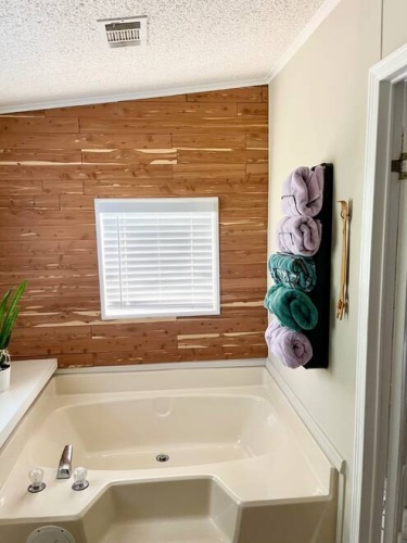 10822 Moss Creek Ct., North Fort Myers, Florida 33903, 2 Bedrooms Bedrooms, ,2 BathroomsBathrooms,Mobile/manufactured,For Sale,Moss Creek Ct.,11681109