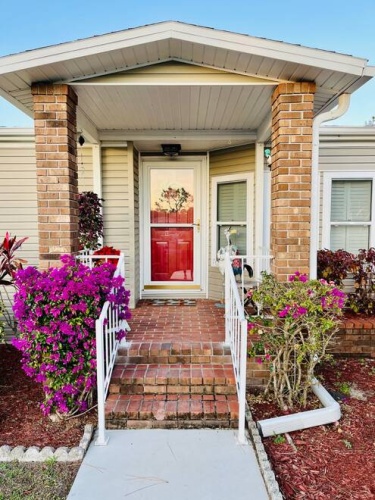 10822 Moss Creek Ct., North Fort Myers, Florida 33903, 2 Bedrooms Bedrooms, ,2 BathroomsBathrooms,Mobile/manufactured,For Sale,Moss Creek Ct.,11681109