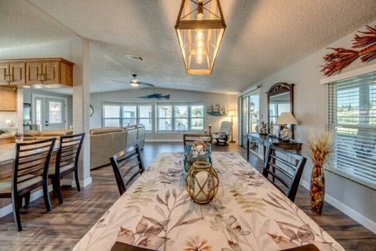 10691 Eagle Trace Ct., North Fort Myers, Florida 33903, 2 Bedrooms Bedrooms, ,2 BathroomsBathrooms,Mobile/manufactured,For Sale,Eagle Trace Ct.,11681224