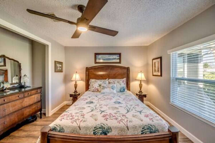 10691 Eagle Trace Ct., North Fort Myers, Florida 33903, 2 Bedrooms Bedrooms, ,2 BathroomsBathrooms,Mobile/manufactured,For Sale,Eagle Trace Ct.,11681224